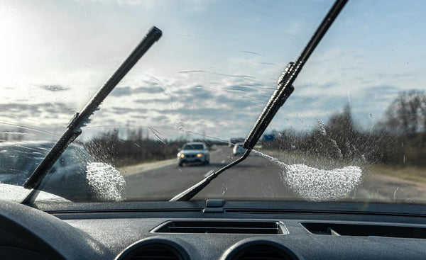 How to Clean Car Windshields Like a Pro - Main