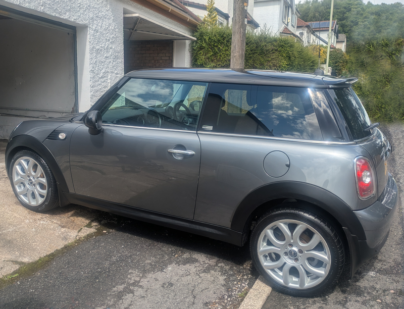 Solution Finish Black Trim Restorer - 12oz 354ml