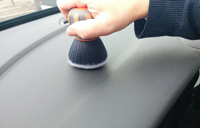 Stubby Detailing Brush Feather Tip - Extra Soft