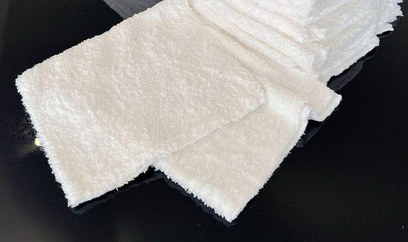 Winners Premium Microfibre 320gsm Seamless Ultra Finishing Fleece.